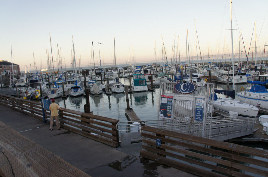 Photo Editor_529.JPG : (4) Fisherman's Wharf and Pier 39