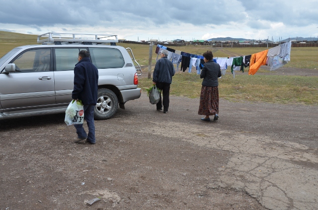 DSC_0194 (640x424).jpg : Trip to Mongolia Sept 8-9, 2012