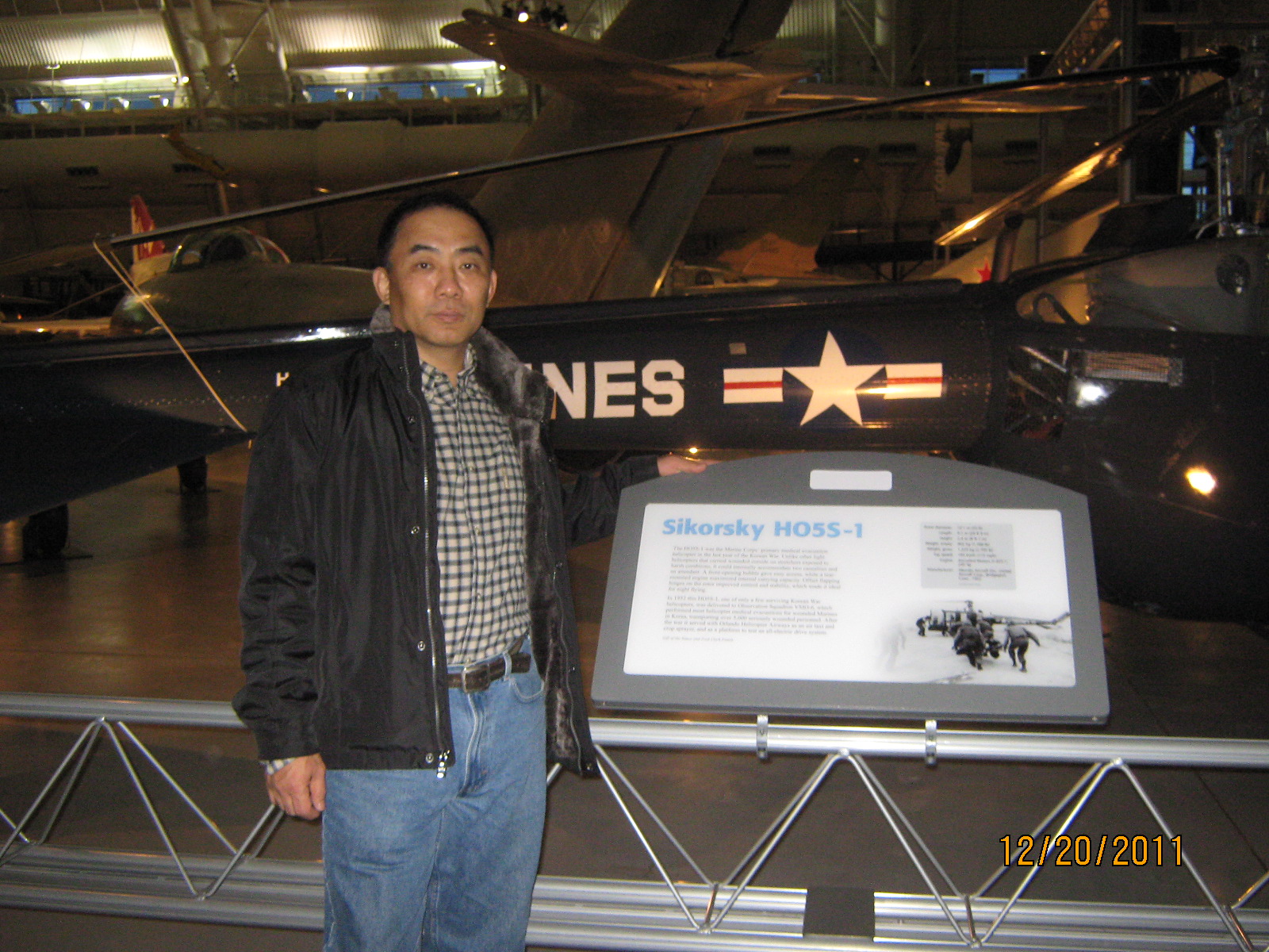 IMG_1872.JPG : Dec 20, 2011 Air and Space Museum again