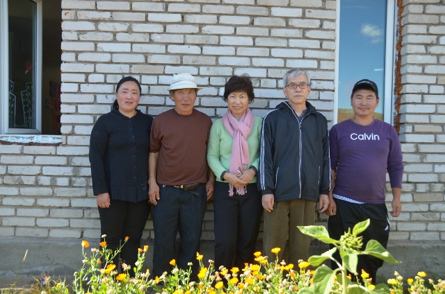 DSC_0197 (640x424).jpg : Mongol Mission Trip - 4th Day of Seminar (Sept 13, 2012)
