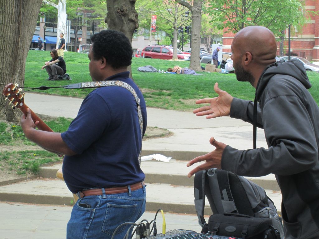 2015-04-19 13.59.22.jpg : Speaking at the Wilderness Ministry Sunday Service at the Franklin Square Park, Washington, D.C. on April 19, 2015