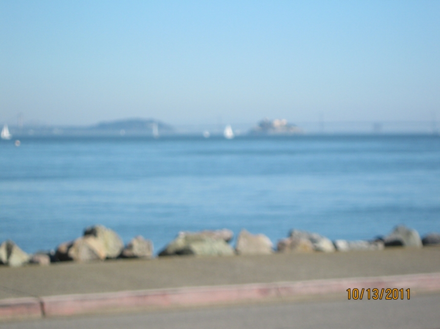 Photo Editor_San Salito 111013y  w Alcatraz in the back.JPG : (2) San Salito