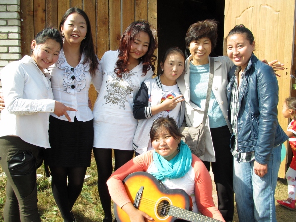 IMG_0626 (600x450).jpg : 딘지 교회헌당예배 및 사역 9월 23일 IMG_0626 (600x450).jpg : 딘지 교회헌당예배 및 사역 9월 23일