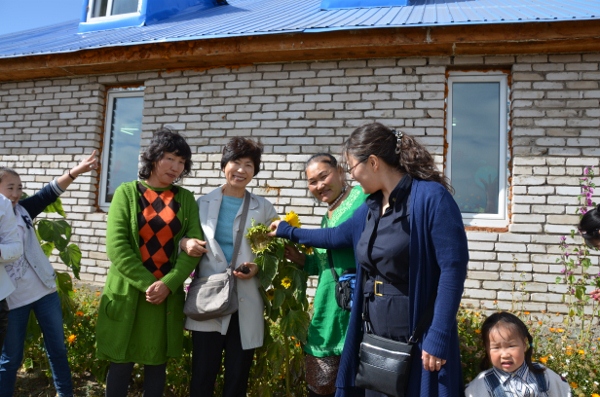DSC_0387 (600x397).jpg : 딘지 교회헌당예배 및 사역 9월 23일 DSC_0387 (600x397).jpg : 딘지 교회헌당예배 및 사역 9월 23일