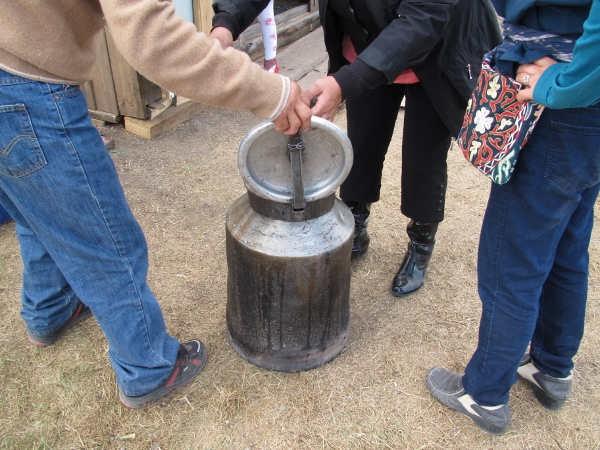 IMG_0632 (600x450).jpg : 딘지 교회헌당예배 및 사역 9월 23일 IMG_0632 (600x450).jpg : 딘지 교회헌당예배 및 사역 9월 23일