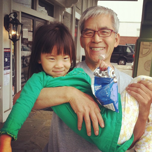 121026a Karis n me.jpg : Oct 26, 2012 at Sol-Ak Garden, Annandale, VA
