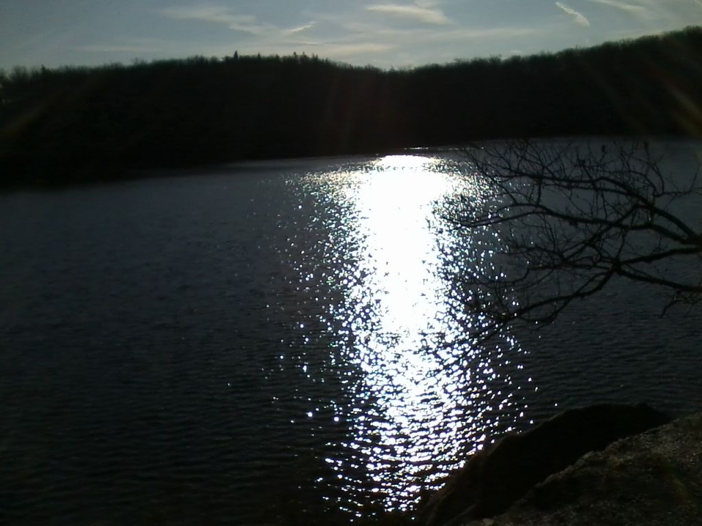 1123121358.jpg : Hiking on Nov 23, 2012 with Jay, Kristine, and us.