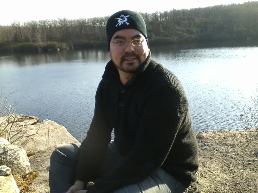 1123121425.jpg : Hiking on Nov 23, 2012 with Jay, Kristine, and us.