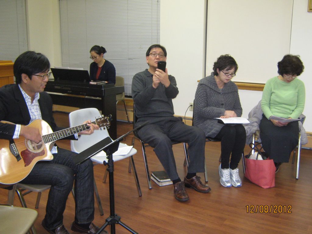IMG_2962.JPG : Dec 8-9, 2012 Cornerstone Alliance Church Prayer Mountain - Ramanayoth