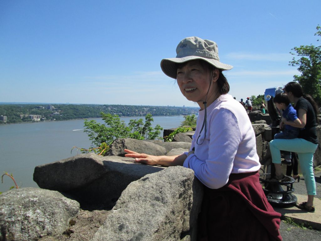 IMG_0982.JPG : Hiking again! May 26 n 27 Palisades Pkwy Trails