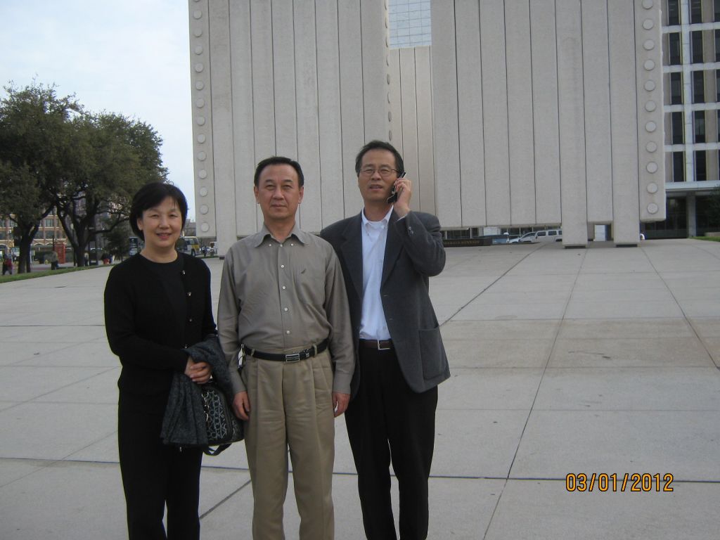 JFK Memorial2 Dallas.JPG : 2012 Feb 29-Mar 2 Fort Worth, TX Gathering of the Leaders of the C&MA
