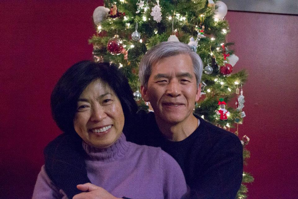 dad n mom xmas 2011 d.jpg : Christmas 2011