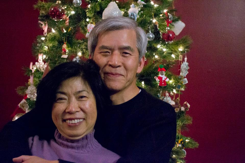 dad n mom xmas 2011 c.jpg : Christmas 2011