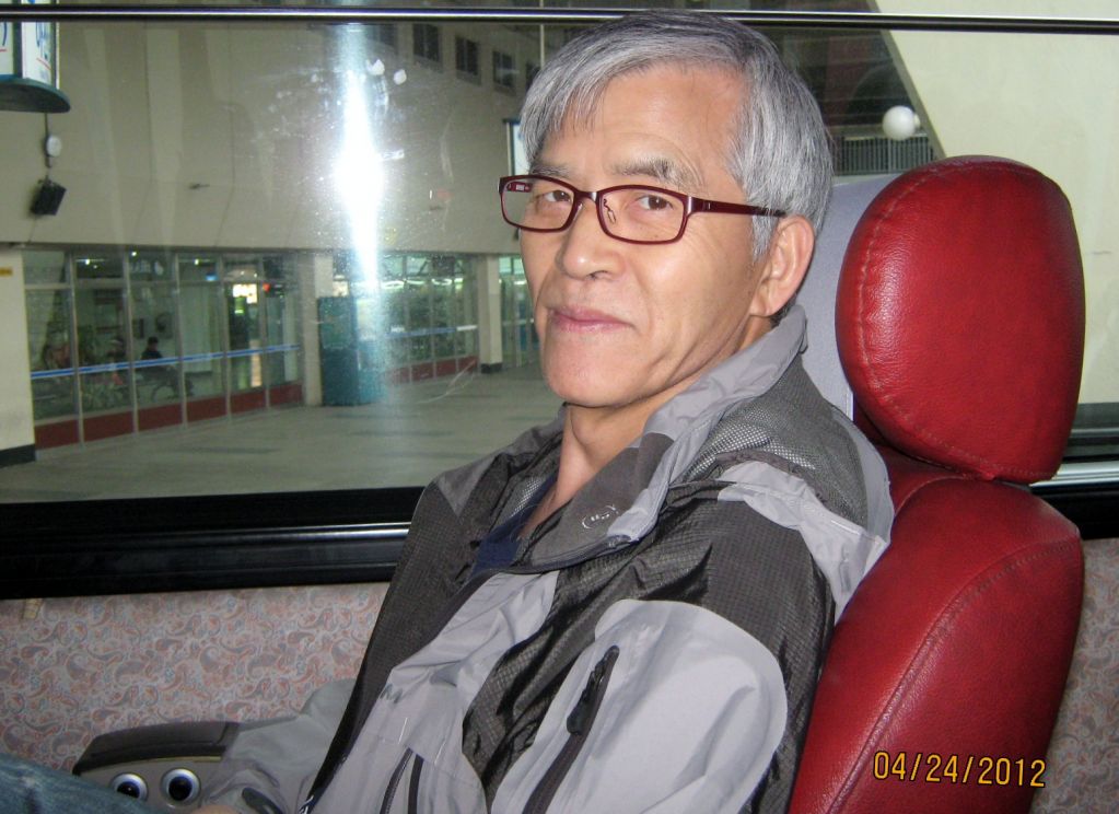 IMG_2377.JPG : Homecoming of an old boy April 25-26, 2012