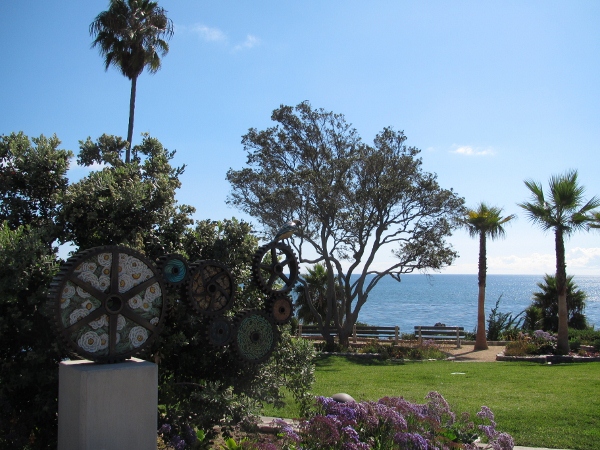 IMG_1329 (600x450).jpg : Oct 10, 2012 Laguna Beach, CA