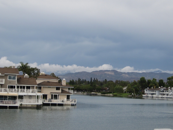 IMG_1448 (600x450).jpg : Oct 11, 2012 Irvine, CA