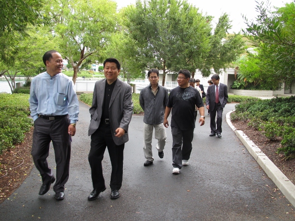 IMG_1425 (600x450).jpg : Oct 11, 2012 Irvine, CA